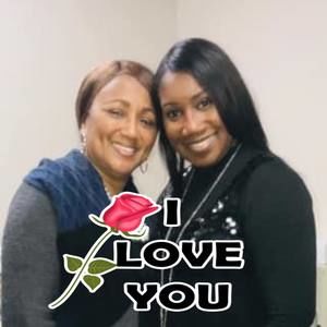 Meet your Posher, Mia